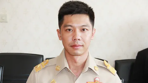 ปธ.สภา อบจ.สกลนคร เปิดรายชื่อ 14 สมาชิกไม่เข้าประชุมทำให้สภาล่ม