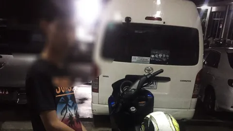 รวบโจรหมวกกันน็อก ควงปืนจี้ร้านสะดวกซื้อใน มทร.พระนครเหนือ