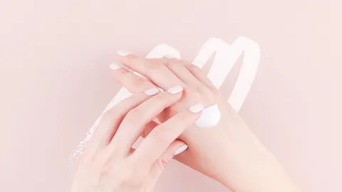 บอกลา "เล็บ" ฉีก หัก เปราะ