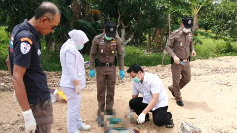 ทุบหน้าเละ สาวโอเกะวัยดึก ทิ้งศพกลางทุ่งนา คาด"ข่มขืนแล้วฆ่า"  