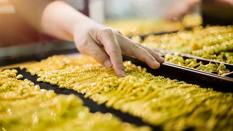 ขึ้น ลง แรง วันนี้ ทองไทยราคาลดลงบาทละ 150 