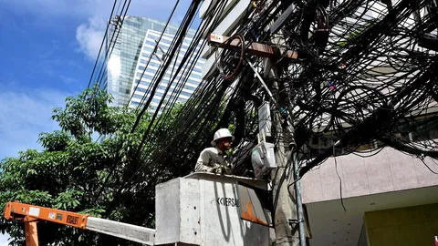 กสทช.หนุนจัดระเบียบสายสื่อสารลงใต้ดิน