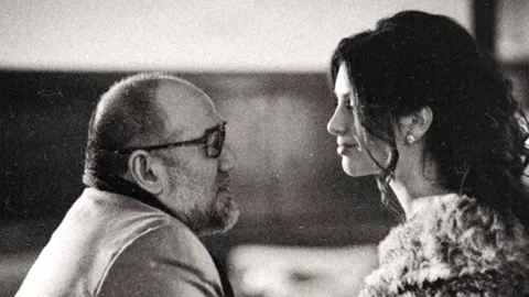 มิสมอสโก เผยชีวิตสมรสสุดหวาน กับสุลต่านกลันตัน ยอมสละราชย์เพื่อเธอ