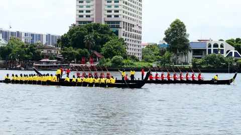 ทร.นำกำลังพลฝีพายเรือ 2,200 คน จัดซ้อมขบวนเรือในแม่น้ำเจ้าพระยา