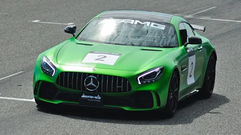 ปราบซ่าป๋าขาโหด ขย่มปีศาจสีเขียว MERCEDES AMG GT-R ในสนามช้าง! 