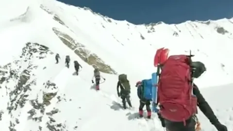 อินเดียเผยคลิปเศร้า นาทีสุดท้าย ก่อน 8 นักปีนเขาสิ้นชีพ สังเวยหิมาลัย