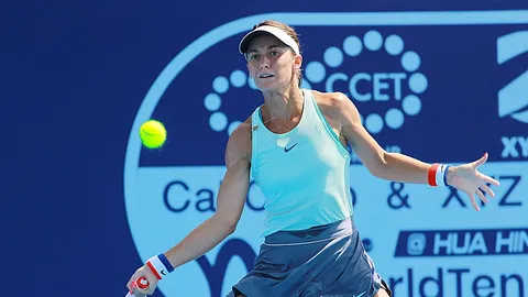 สาวฝรั่งเศส หยิบแชมป์เทนนิสแคล-คอมพ์ 2 สนามติด