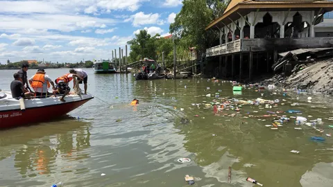 กู้ศพ 2 แล้ว สาวฮอนด้าศาลาถล่ม! ญาติๆ รํ่าไห้ ปิดอีกหลัง สั่ง “ห้ามใช้” (คลิป)