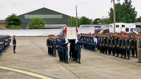 ครูฝึกบินผู้เสียสละ