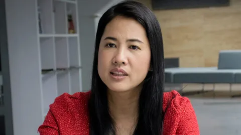 เดินหน้าประชาธิปไตย : ปรับโหมดเล่นการเมืองสร้างสรรค์