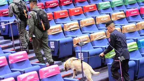 ตรวจเข้ม 