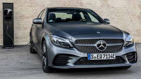 ประกอบไทยราคาดีงาม! Mercedes-Benz C 300 e Plug in Hybrid