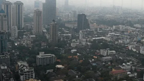 สัญญาณเปราะบางวิกฤติอสังหาฯ ฟองสบู่จะแตกหรือไม่ ซ้ำรอยปี 40