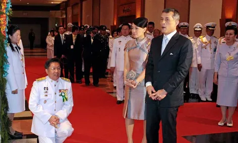 ครอบครัวเข้มแข็ง​ นำสังคมให้เป็นสุข