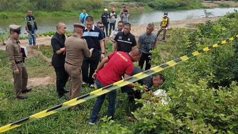 ฆ่าเปลือย