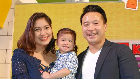 ใจพ่ออ่อนไหว "มิค" น้ำตาไหลส่ง "น้องปริม" ไปโรงเรียน "เบนซ์" แซวคนร้องควรเป็นลูกมั้ย