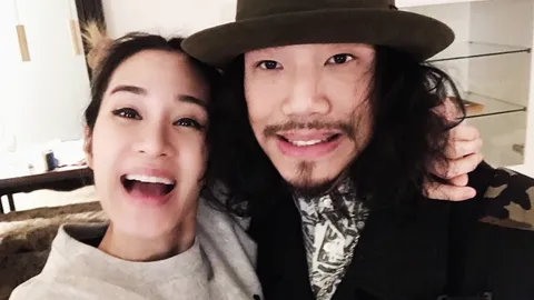 คลิปแกล้งแอร์โฮสเตสทำพิษ ฟาง พิชญา โดนด่า เอเอ วอนชาวเน็ตอย่าว่าแฟนผม