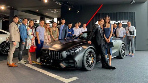 โอ้โห พีเค ปิยะวัฒน์ ถอยรถหรูราคาเฉียด 20 ล้าน เมืองไทยมีแค่ 5 คัน (คลิป)