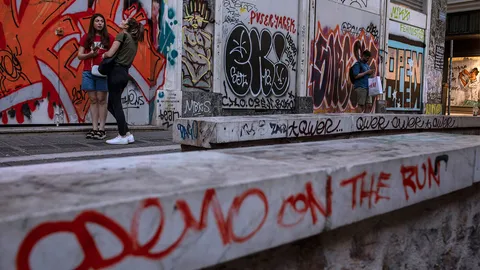 เมืองศิลปะกลายเป็นศิลเปรอะ!