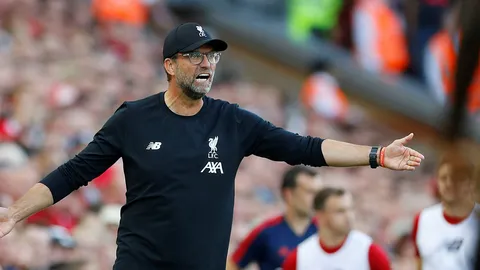 จบมั้ย “ลิเวอร์พูล” ไม่ปล่อยแข้งแนวรุกซบ 2 ทีมดัง