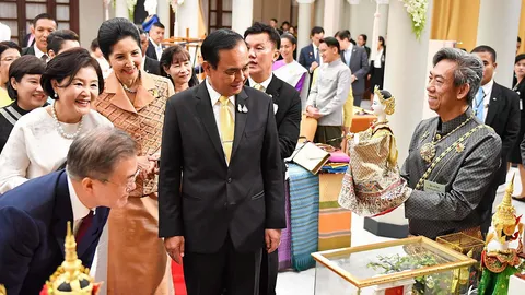 ชอบหุ่นไทย 