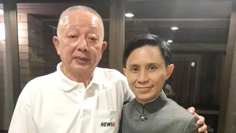 อดีตแกนนำพันธมิตรฯ ต้อนรับ "สนธิ" กลับบ้าน ได้รับพระราชทานอภัยโทษ พ้นคุก