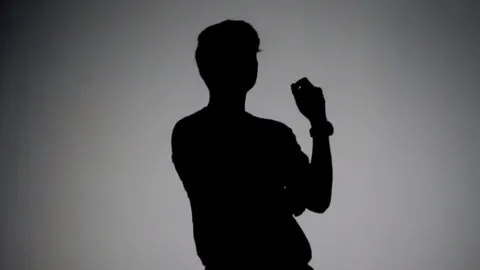 บทความและข่าว “หนุ่มไฮโซติดหนี้ล้านบาท” ล่าสุด วันนี้ | ไทยรัฐออนไลน์