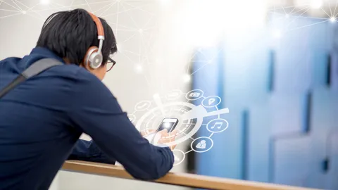 ถลารับมือคลื่นดิจิทัล