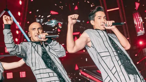 "จอนนี่-หลุยส์" โชว์สมศักดิ์ศรีสนุกมันส์ 25 ปี แร็พเตอร์