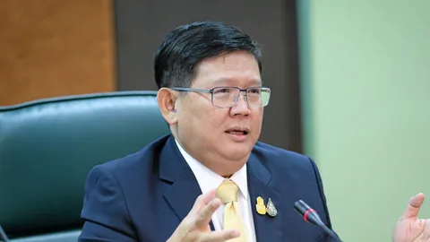 ยก มศว ตักศิลาการศึกษาต้นแบบผลิตครูราชภัฏ