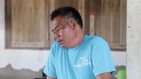 ผู้ช่วยผู้ใหญ่บ้าน ยังงงไม่หาย ตำรวจ สภ.โนนศิลา เรียกไปกระทืบ