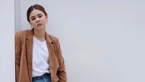 ใบเฟิร์น อวดบ้านหรูใกล้เสร็จพร้อมเข้าอยู่ หลังถูกผู้รับเหมาโกงไป 2 ล้าน