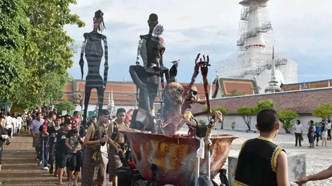 “ชิงเปรต” อัตลักษณ์สารทเดือนสิบนคร