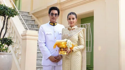รับพรพระสังฆราช