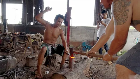 ช่างตีมีดจีหนองสอ