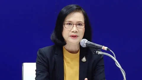 เพื่อไทย สอนมวย "รบ.บิ๊กตู่" อัดเม็ดเงินลงรากหญ้าโดยตรง ช่วยฟื้น ศก.