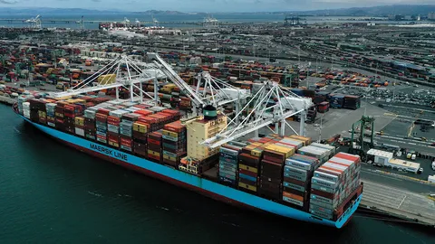 จีนเจาะหัวเมืองชายแดน ตั้งคลังใหญ่ตีตลาดเอเชีย