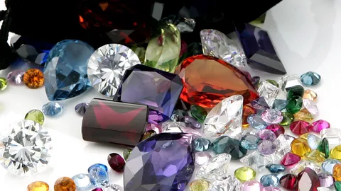 “วีรศักดิ์” สั่งสถาบันอัญมณีฯ เช็กความพร้อมงาน “พลอยและเครื่องประดับจันทบุรี”