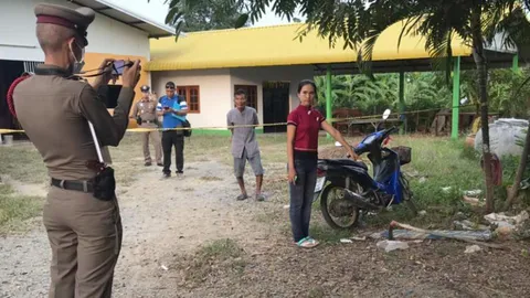 หลานผัวโหด ทะเลาะป้าสะใภ้ คว้าจอบตีดับคาตำหนักกุมารทอง