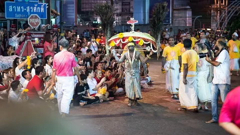 วัดแขก สีลม จัดงานแห่ประเพณี 8 ต.ค. เช็กเส้นทางปิดถนนช่วงเย็น-ค่ำ