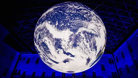 เสมือนมองจากนอกโลก