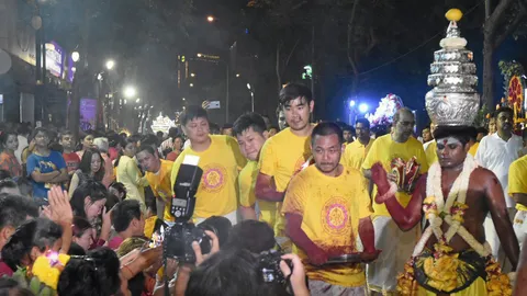 นวราตรี