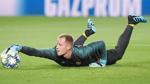 อยู่กันยาว สื่อปูดบาร์ซาเล็งยืดสัญญาใหม่ "สเตเกน" อีกครั้ง