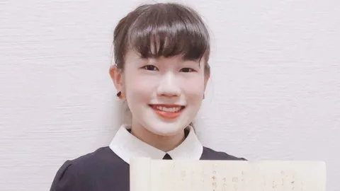 นศ.วิชานินจาส่งเรียงความเขียนด้วยหมึกล่องหน อาจารย์ปลื้มมากให้คะแนนเต็ม