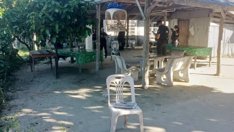 บุกยิงอดีต ผญบ.ดับคาร้านน้ำชาปัตตานี ก่อนชิงปืน ตร.คาดสร้างสถานการณ์