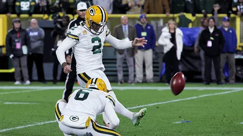 "ครอสบี" ฮีโร่ ซัดฟิลด์โกลท้ายเกม ช่วย "แพ็คเกอร์ส" แซงชนะ (คลิป)