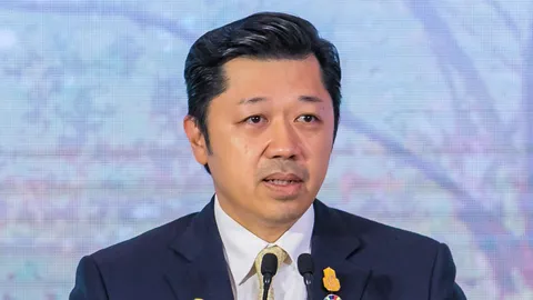 เจ้าสัว “ศุภชัย” ขอดูฤกษ์เวลาดี ลงนามสัญญารถไฟเชื่อม 3 สนามบิน