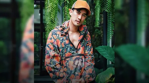 ดิว นัทธพงศ์ โชว์หุ่นจนได้เรื่อง เจอคนถามรับงานเอนเตอร์เทนหรือเปล่า