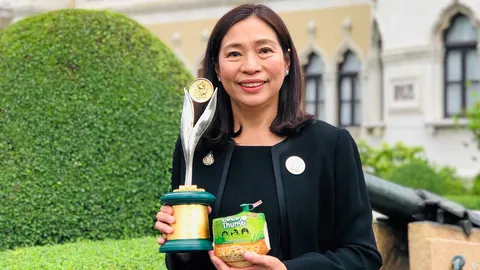 "Coco Thumb" มะพร้าวน้ำหอมเปิดง่าย..เจ้าแรกของโลก