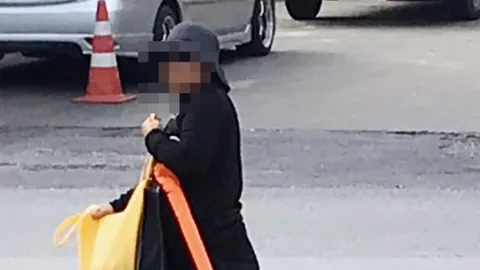 ฝากขังป้ามหาภัย ศาลสั่งปรับ 3,000 บาท ไม่มีเงินจ่าย นอนคุกแทน 6 วัน